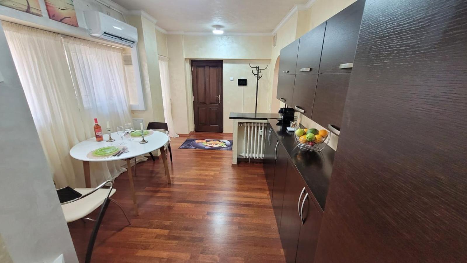 Downtown Top Apartments 布加勒斯特 外观 照片